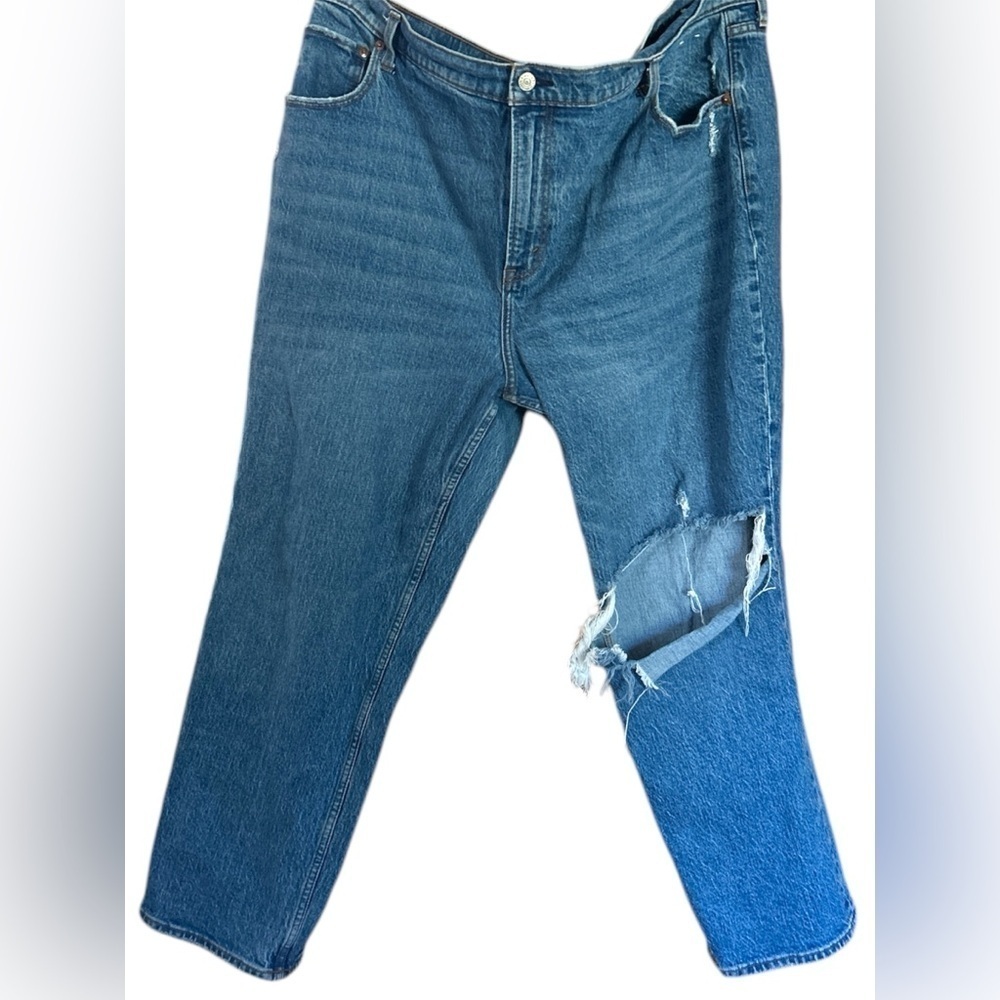 Abercrombie & Fitch The 90s straight Ultra High Rise Leg Jeans Size 20 short